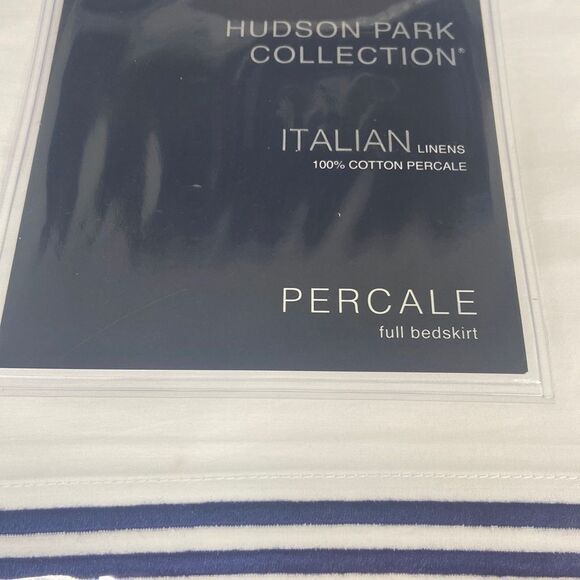 HUDSON PARK COLLECTION Italian Linens King Bedskirt, white/stripe Navy - Picture 4 of 4